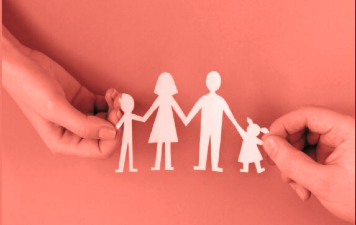 FAMILIA